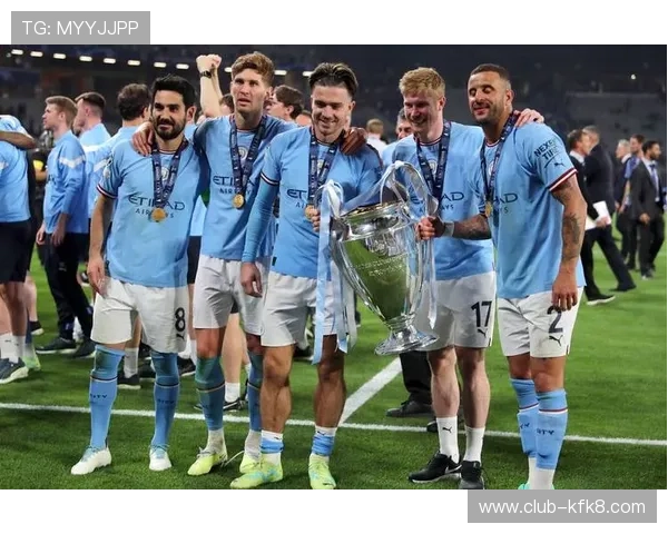 凯发体育曼城:全面解析曼城俱乐部的最新动态与赛事表现 凯发体育曼城:全面解析曼城俱乐部的最新动态与赛事表现